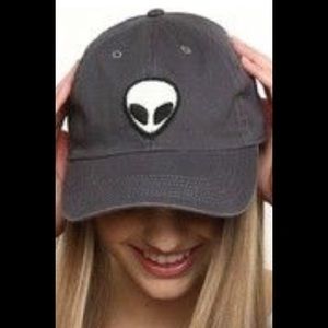 Brandy 👽 Melville Distressed Gray Alien Hat NWOT